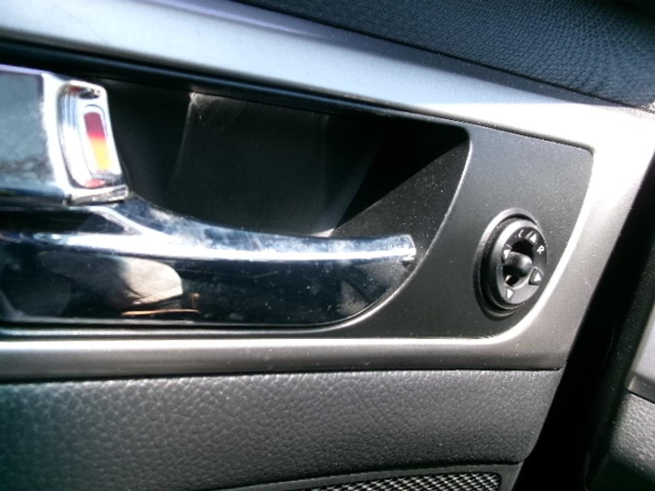 2013 Hyundai Veloster Base Photo