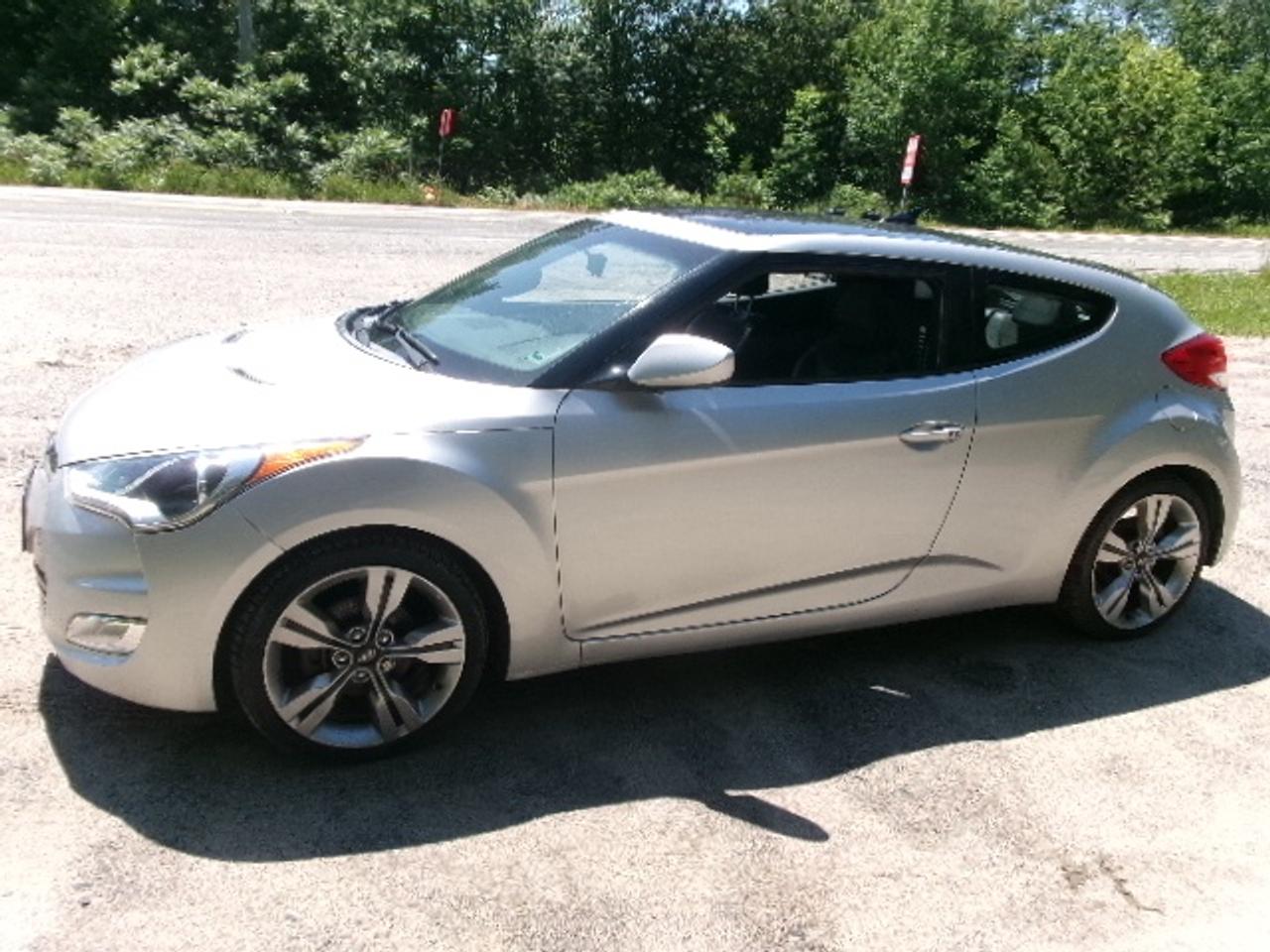 2013 Hyundai Veloster Base Photo