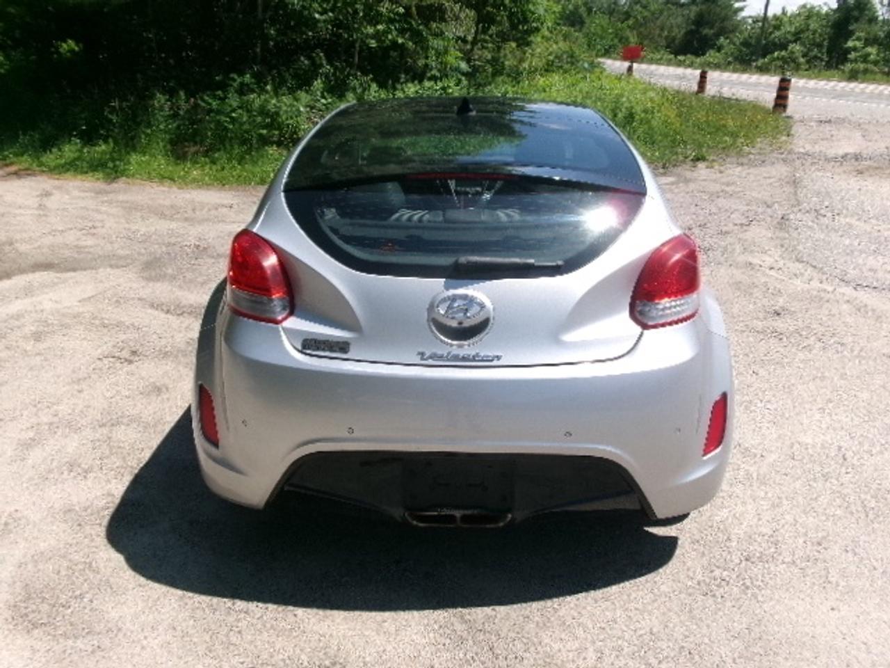 2013 Hyundai Veloster Base Photo