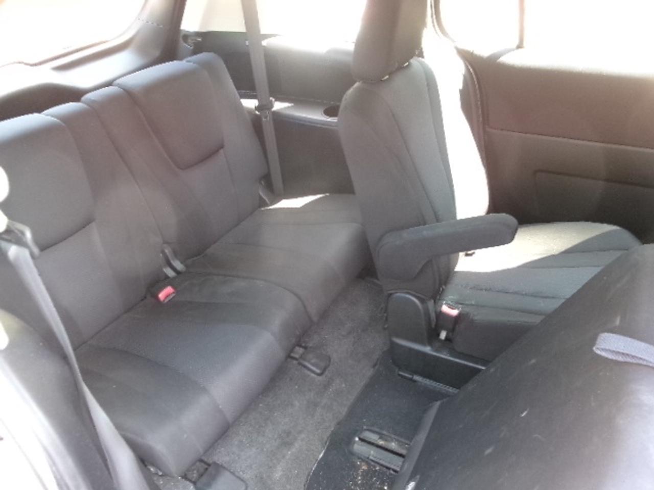 2013 Mazda MAZDA5 Touring Photo