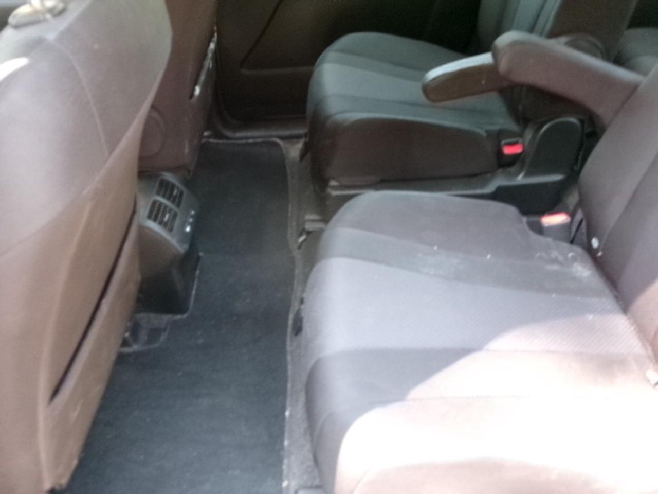 2013 Mazda MAZDA5 Touring Photo