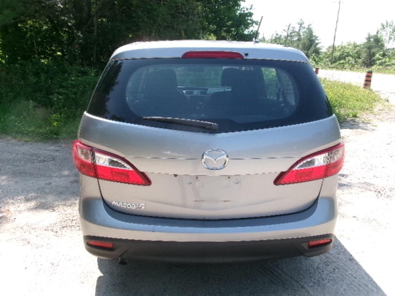 2013 Mazda MAZDA5 Touring Photo