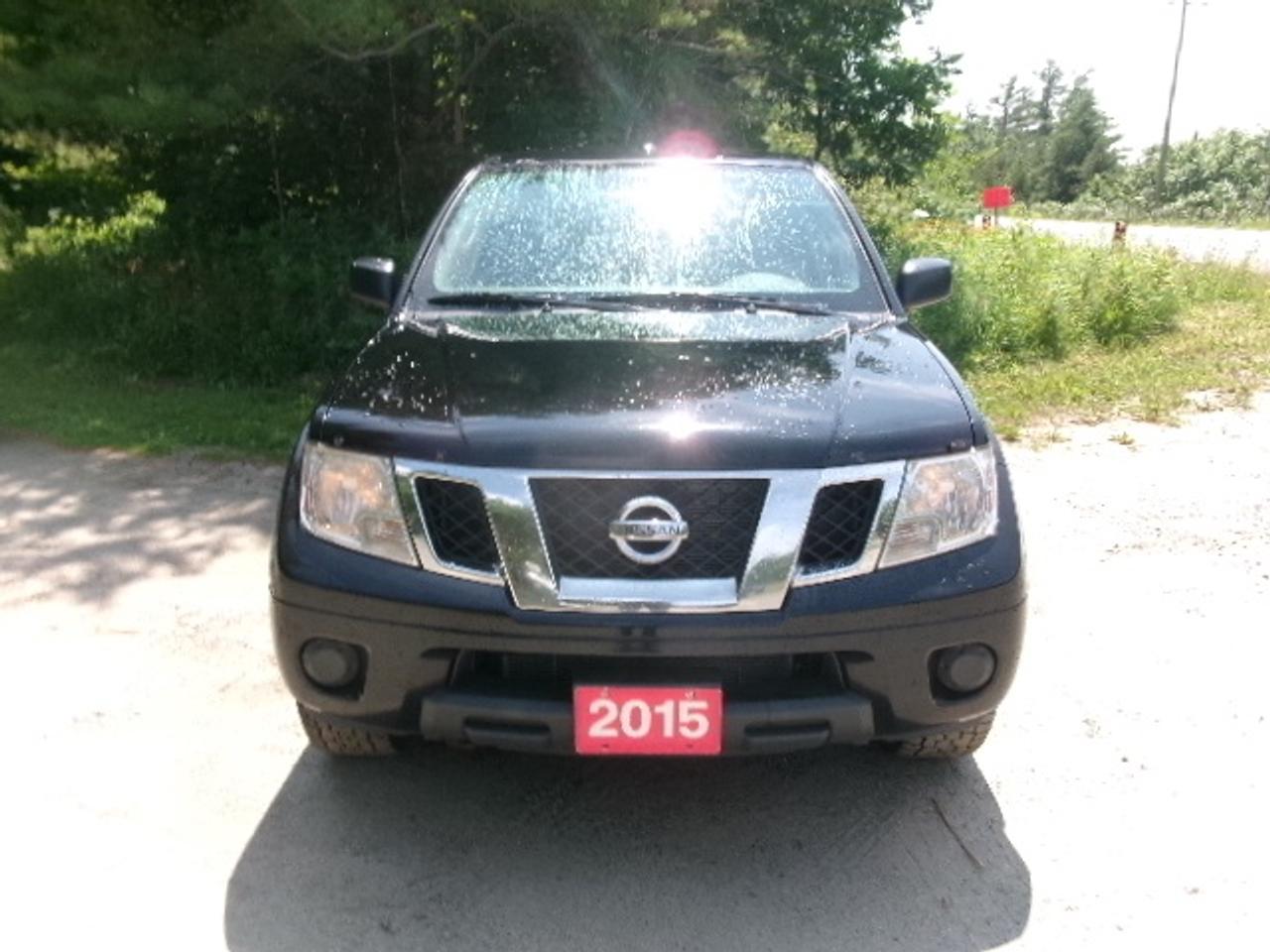 2015 Nissan Frontier SL Photo