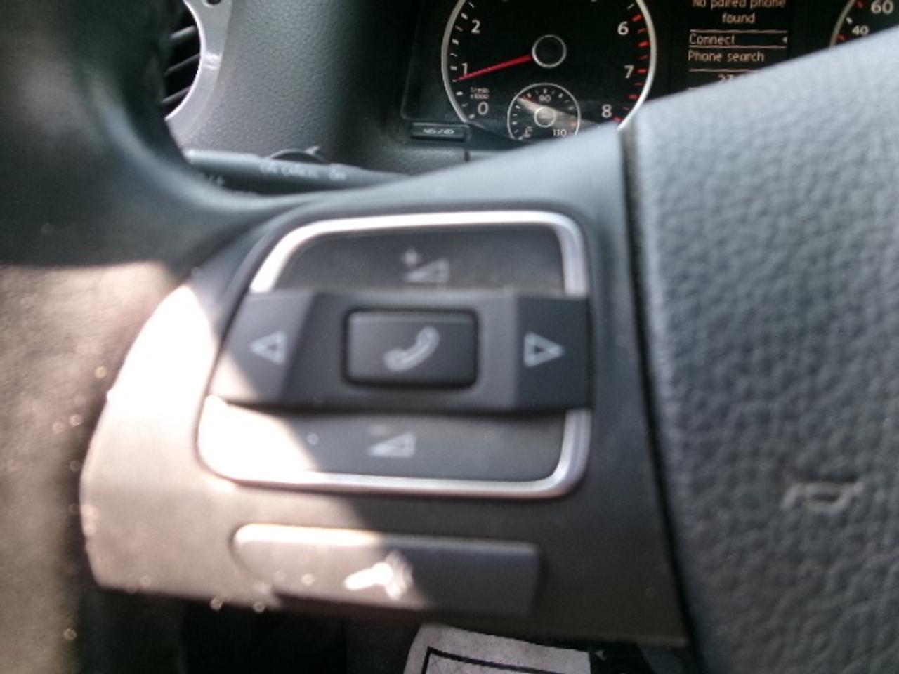 2013 Volkswagen Tiguan SEL Photo