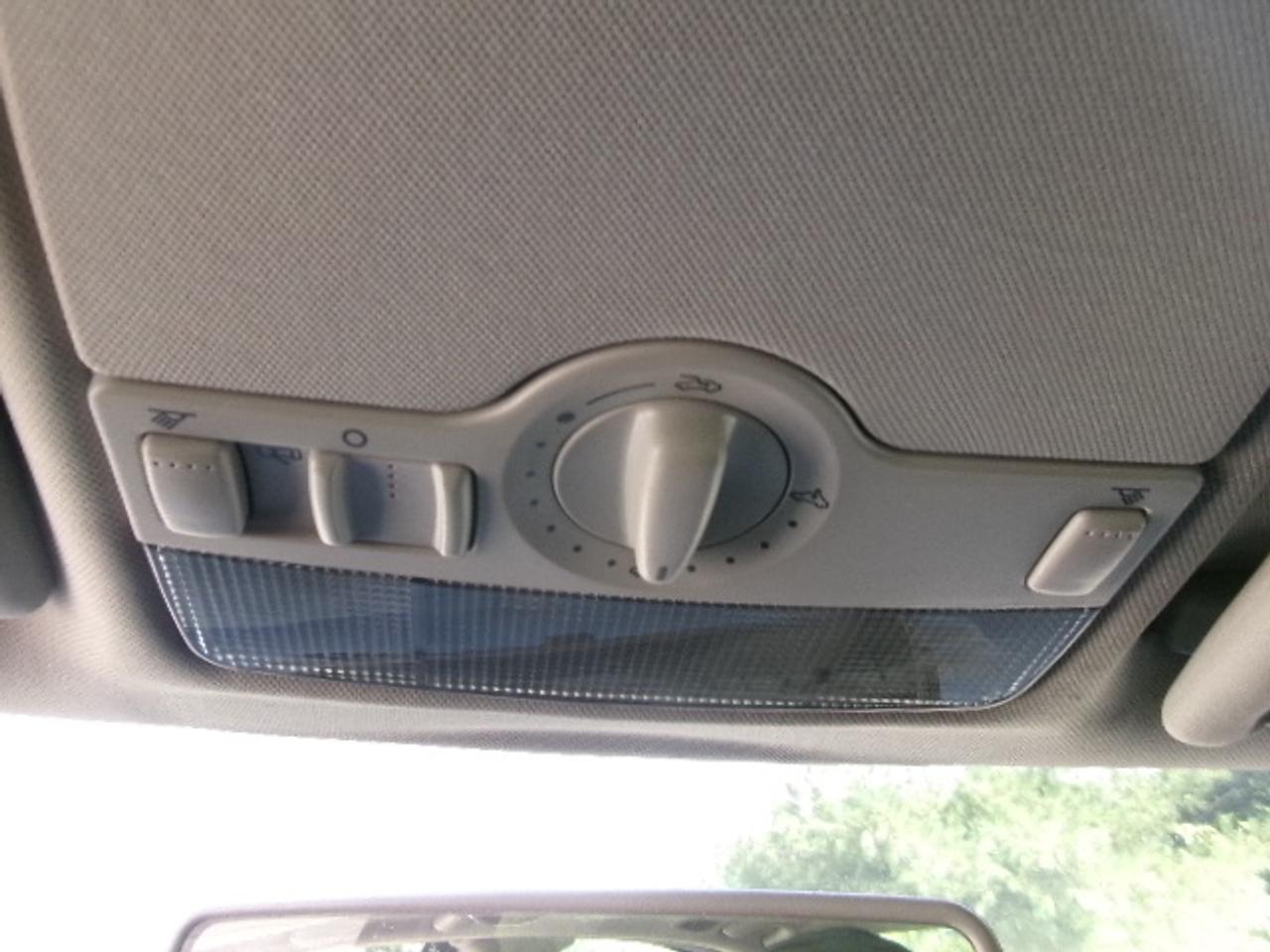 2007 Volkswagen Jetta GLX Photo