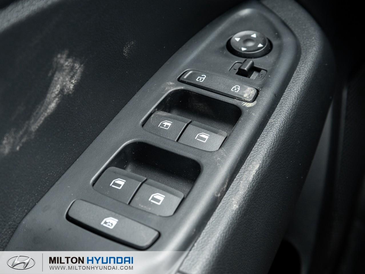 2026 Hyundai Venue Essential 4dr Front-Wheel Drive Photo