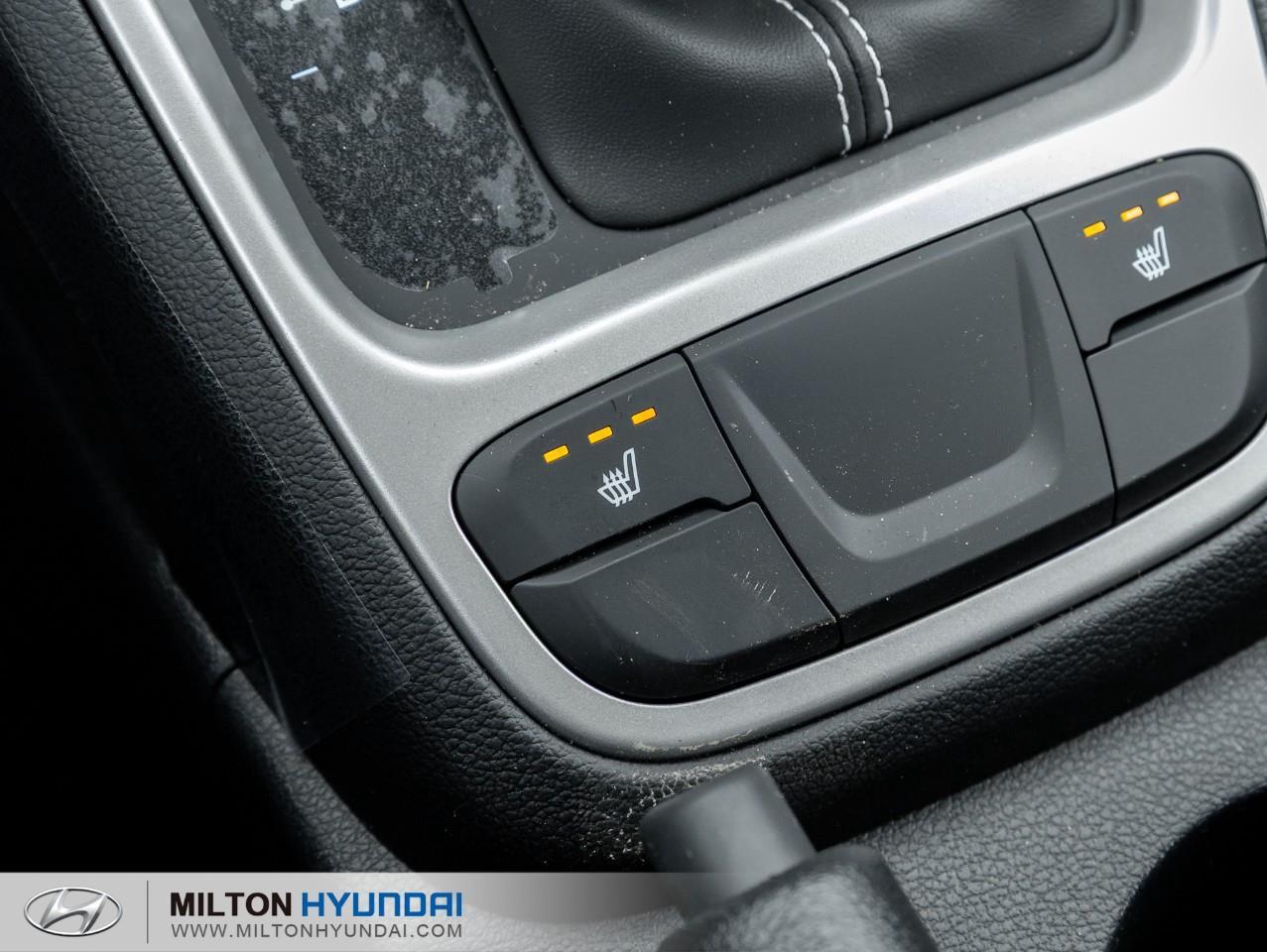 2026 Hyundai Venue Essential 4dr Front-Wheel Drive Photo