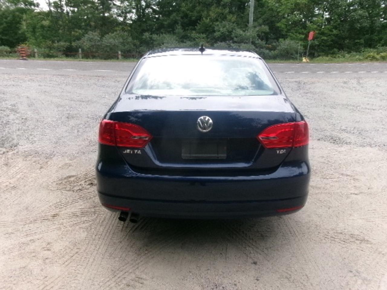 2012 Volkswagen Jetta BASE Photo