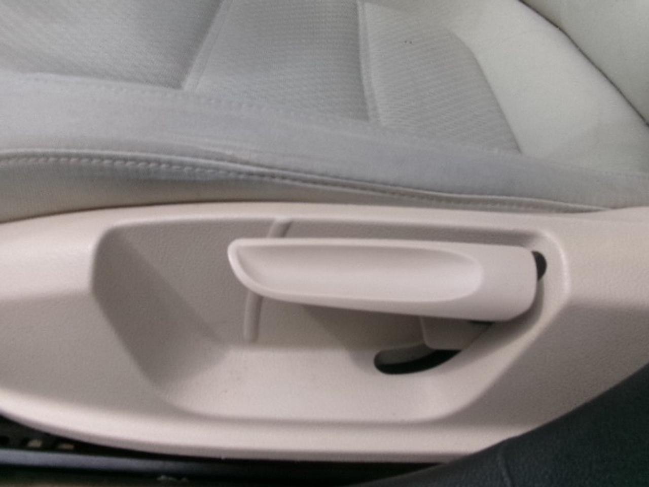 2012 Volkswagen Jetta BASE Photo