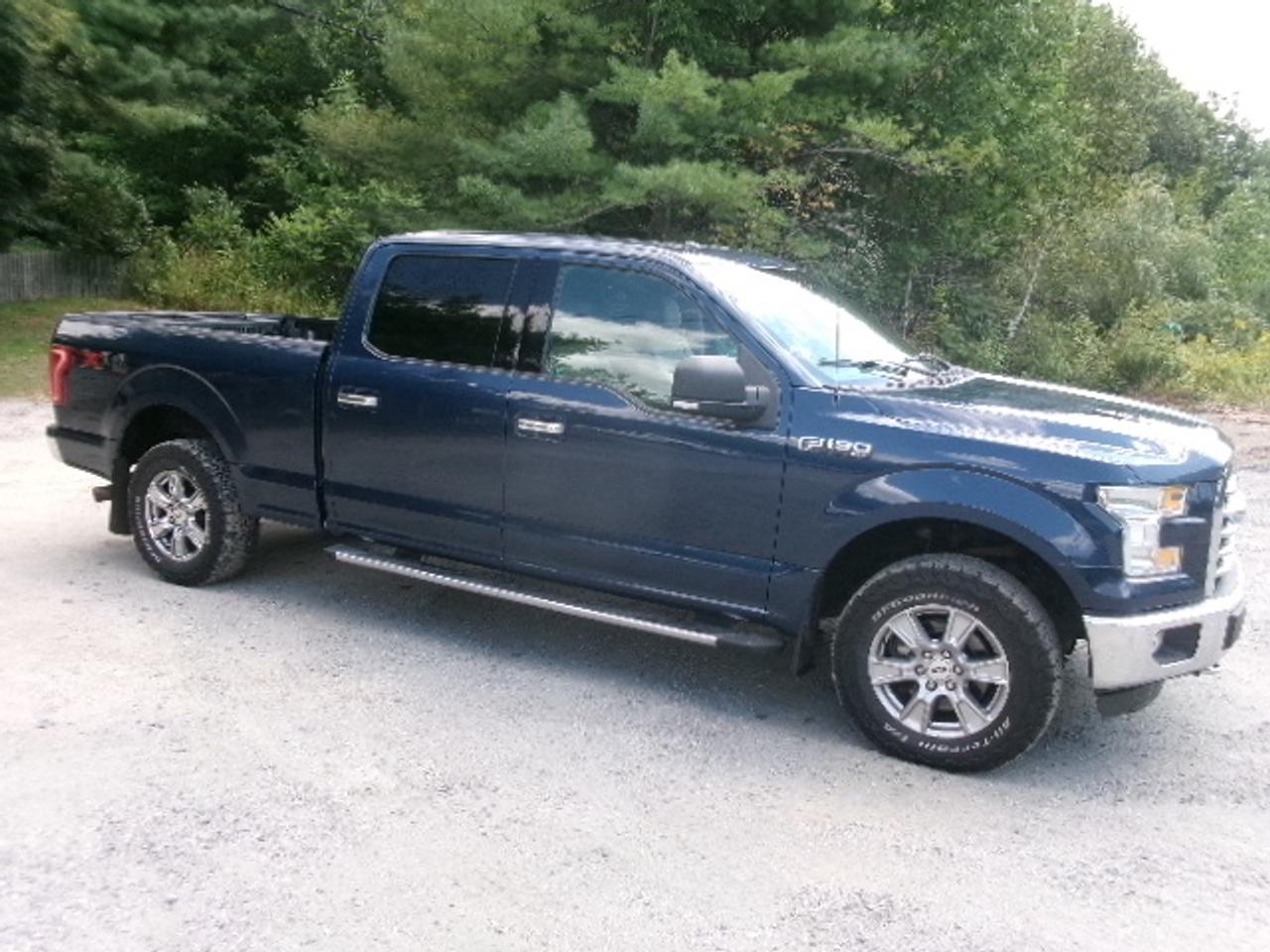 2015 Ford F-150 XLT Photo0