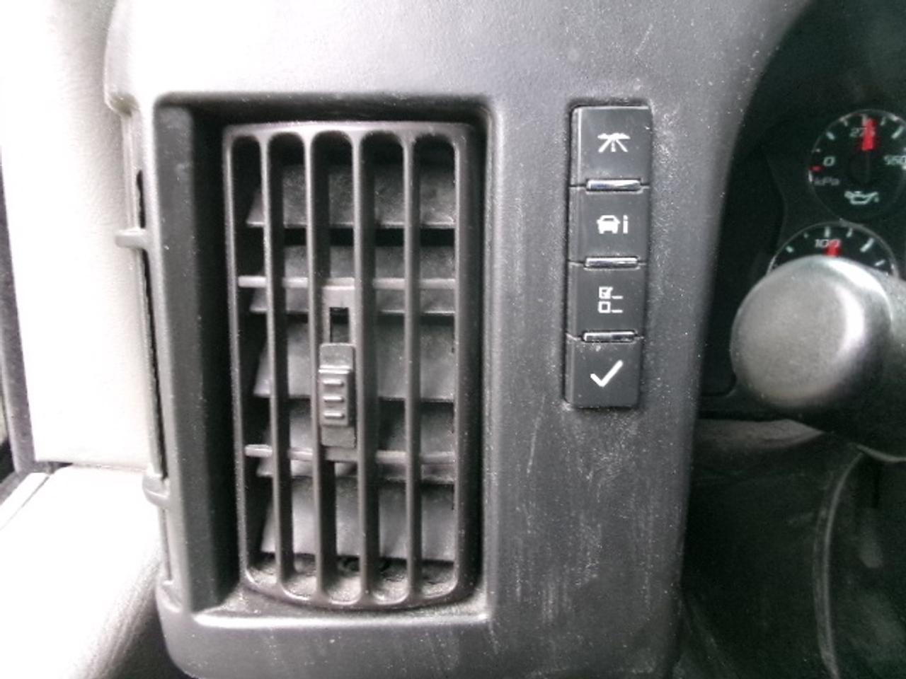 2017 GMC Savana cargo Photo