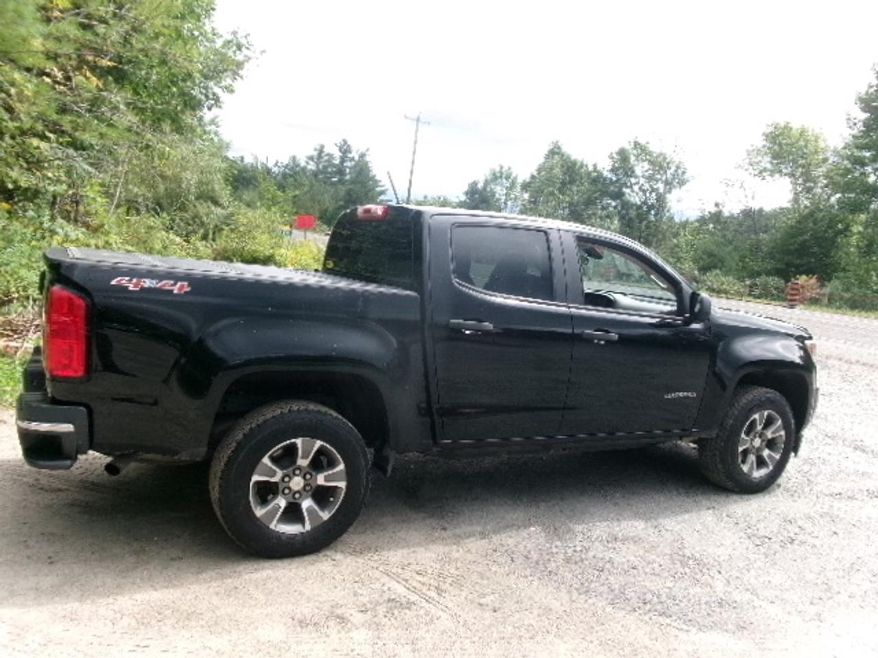 2016 Chevrolet Colorado Work Truck Photo4