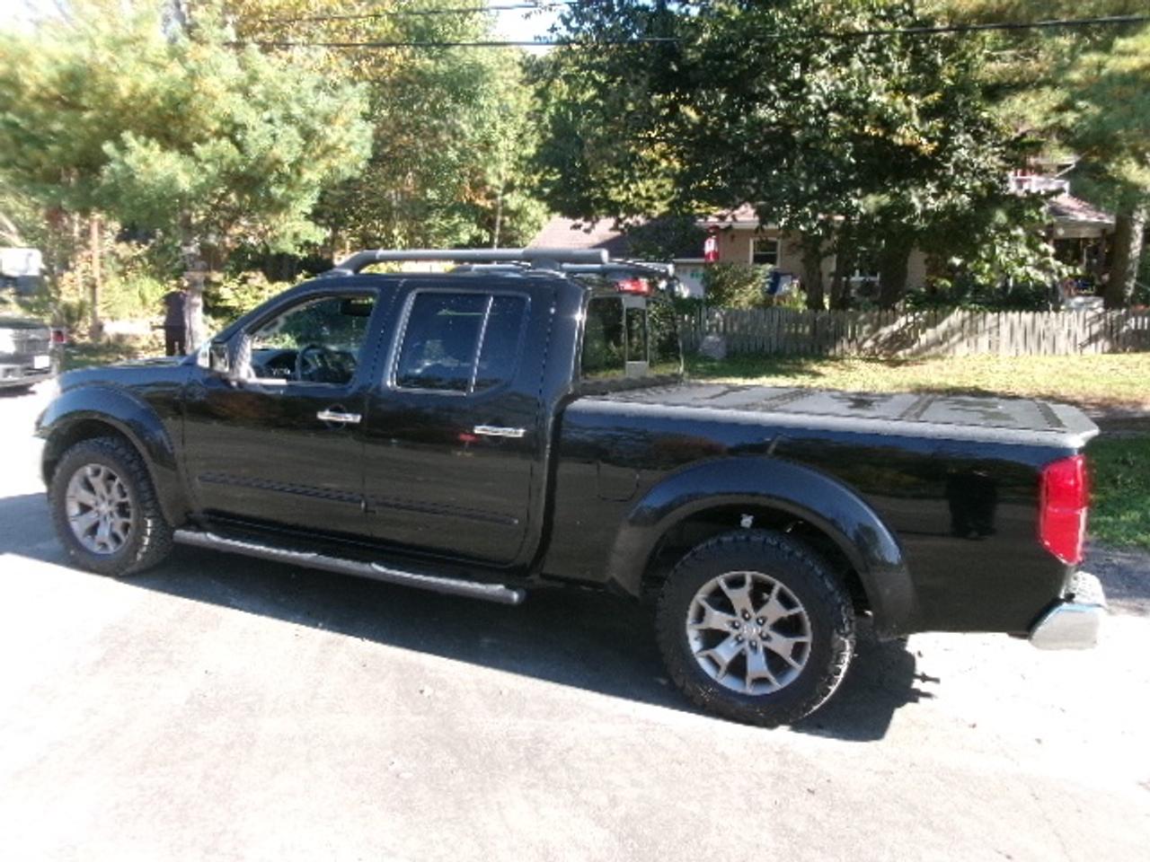 2015 Nissan Frontier SL Photo
