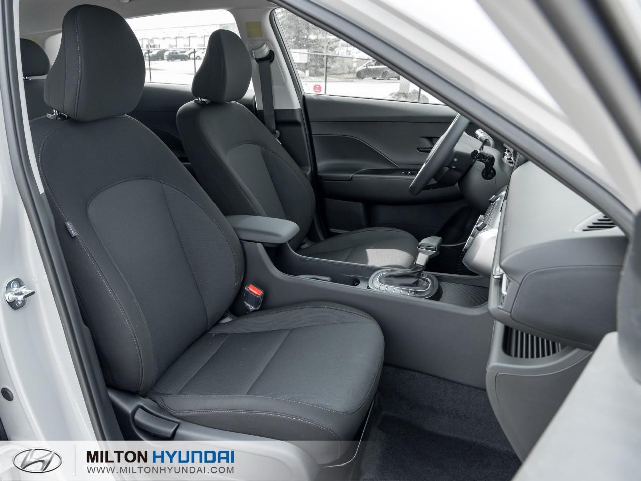 2026 Hyundai KONA 2.0L Essential 4dr All-Wheel Drive Photo