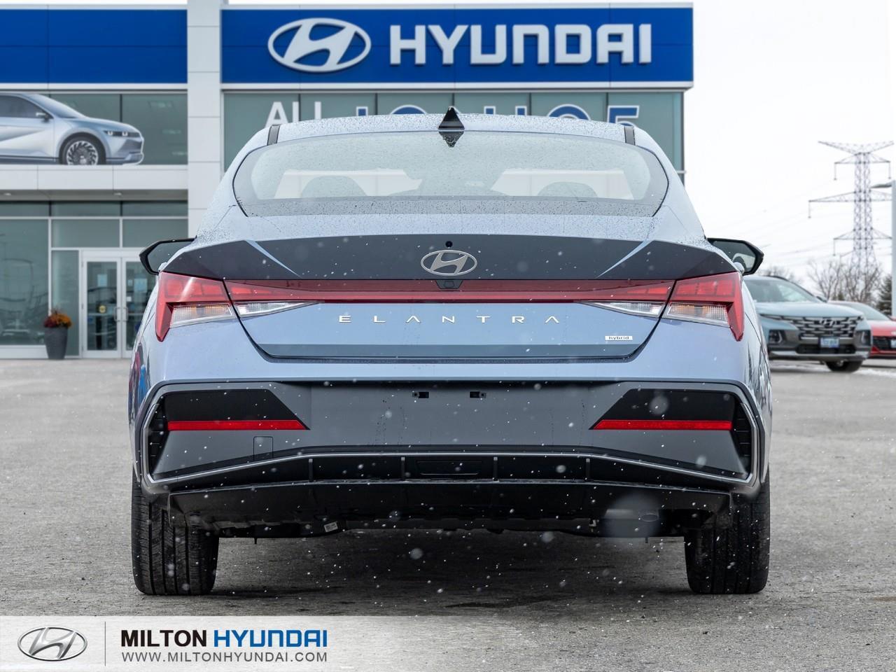 2026 Hyundai Elantra HEV Luxury 4dr Sedan Photo