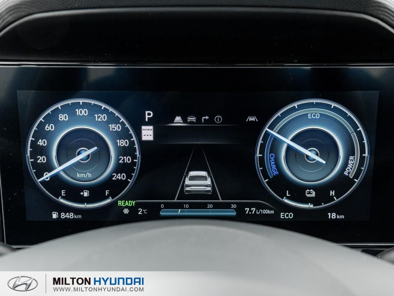 2026 Hyundai Elantra HEV Luxury 4dr Sedan Photo
