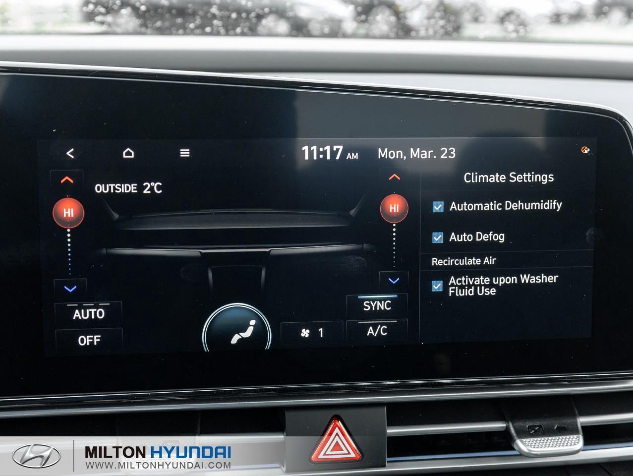 2026 Hyundai Elantra HEV Luxury 4dr Sedan Photo
