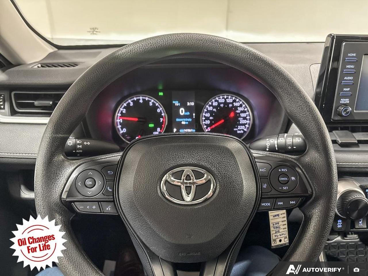 2019 Toyota RAV4 AWD LE Photo