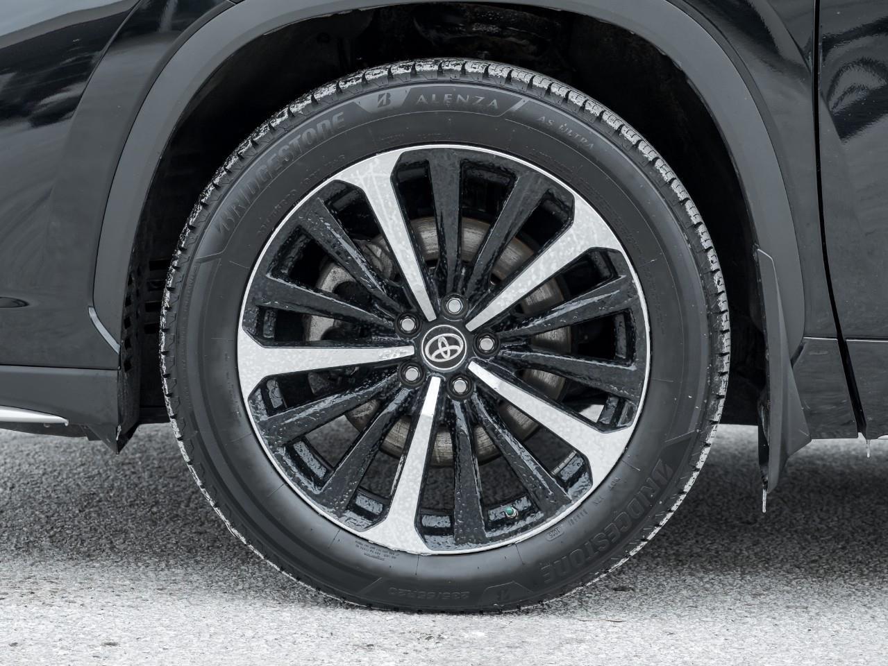 2021 Toyota Highlander XSE 4dr All-Wheel Drive Photo