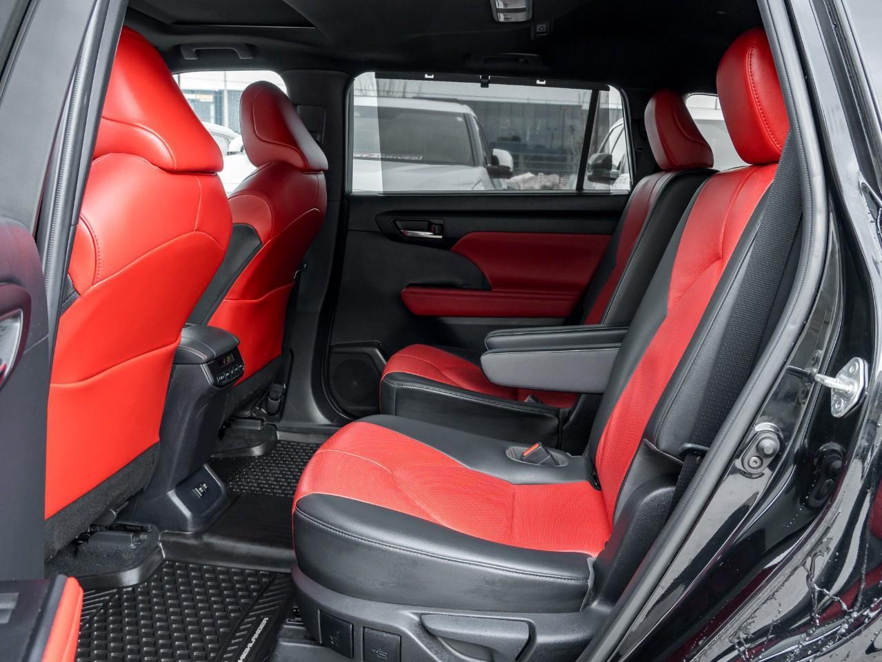 2021 Toyota Highlander XSE 4dr All-Wheel Drive Photo