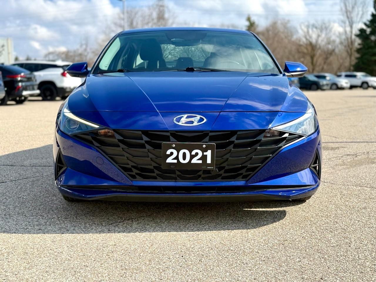 2021 Hyundai Elantra Preferred w/Sun & Tech Pkg 4dr Sedan Photo2