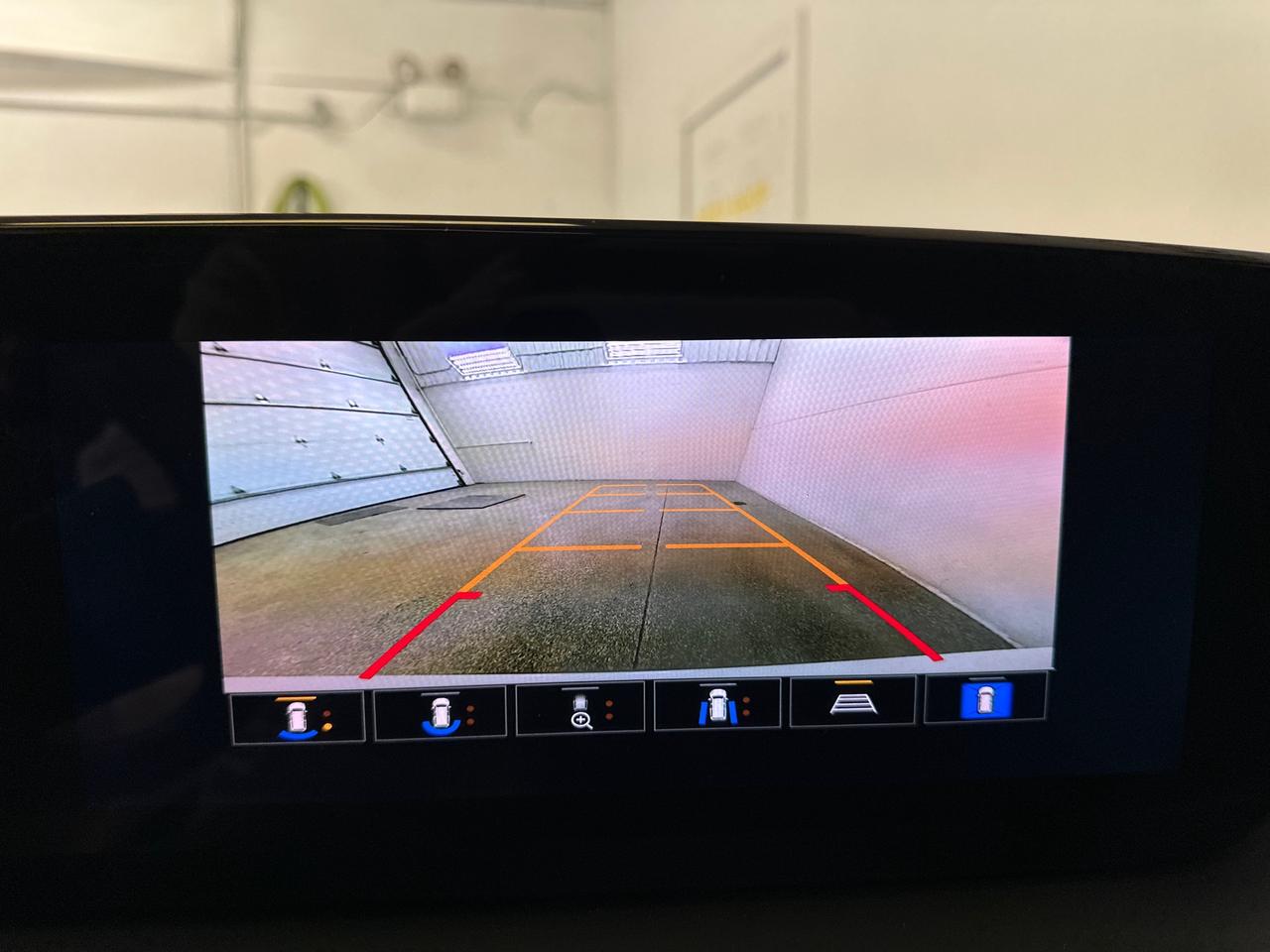 2024 Buick Encore GX Avenir 4dr All-Wheel Drive Photo