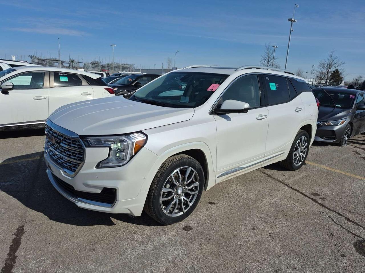 2024 GMC Terrain Denali 4dr All-Wheel Drive Photo0