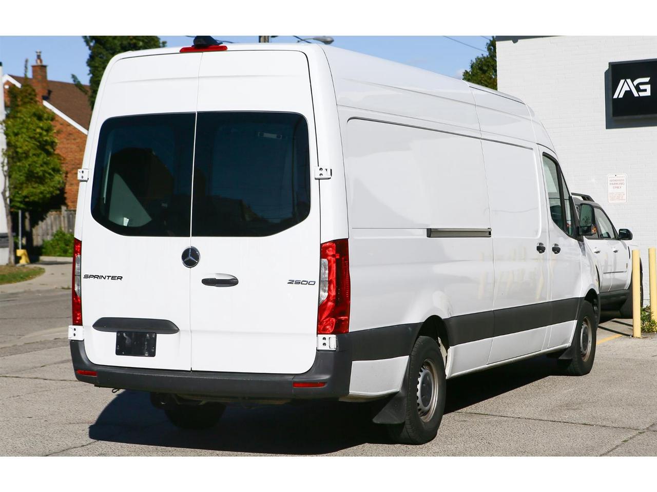 2025 Mercedes-Benz Sprinter 2500 170-in. WB High Roof Photo
