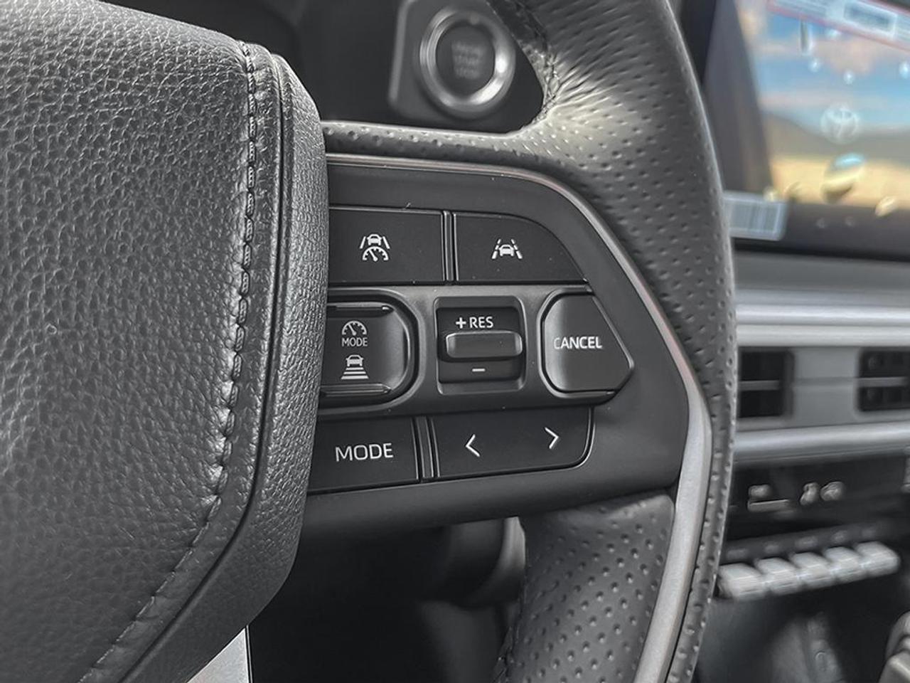 2026 Toyota 4Runner Base 4dr 4x4 Photo