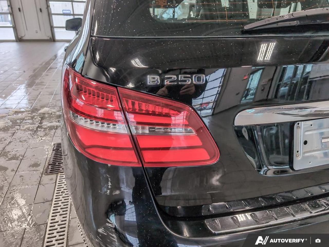 2019 Mercedes-Benz B-Class Sports Tourer B 250 4dr All-Wheel Drive 4MATIC Hatchback Photo