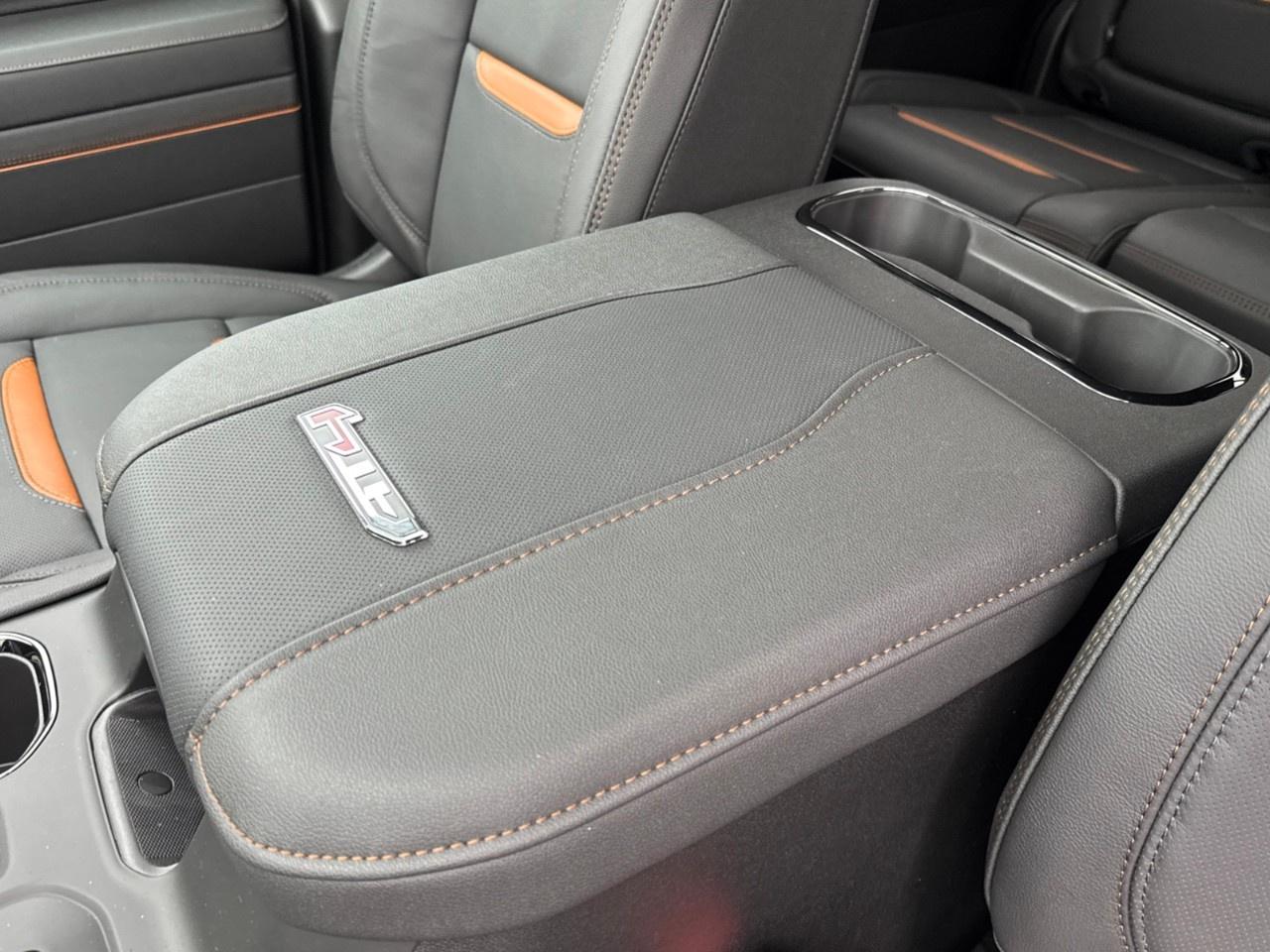 2026 GMC Sierra 3500HD 4WD Crew Cab Standard Box AT4 Photo