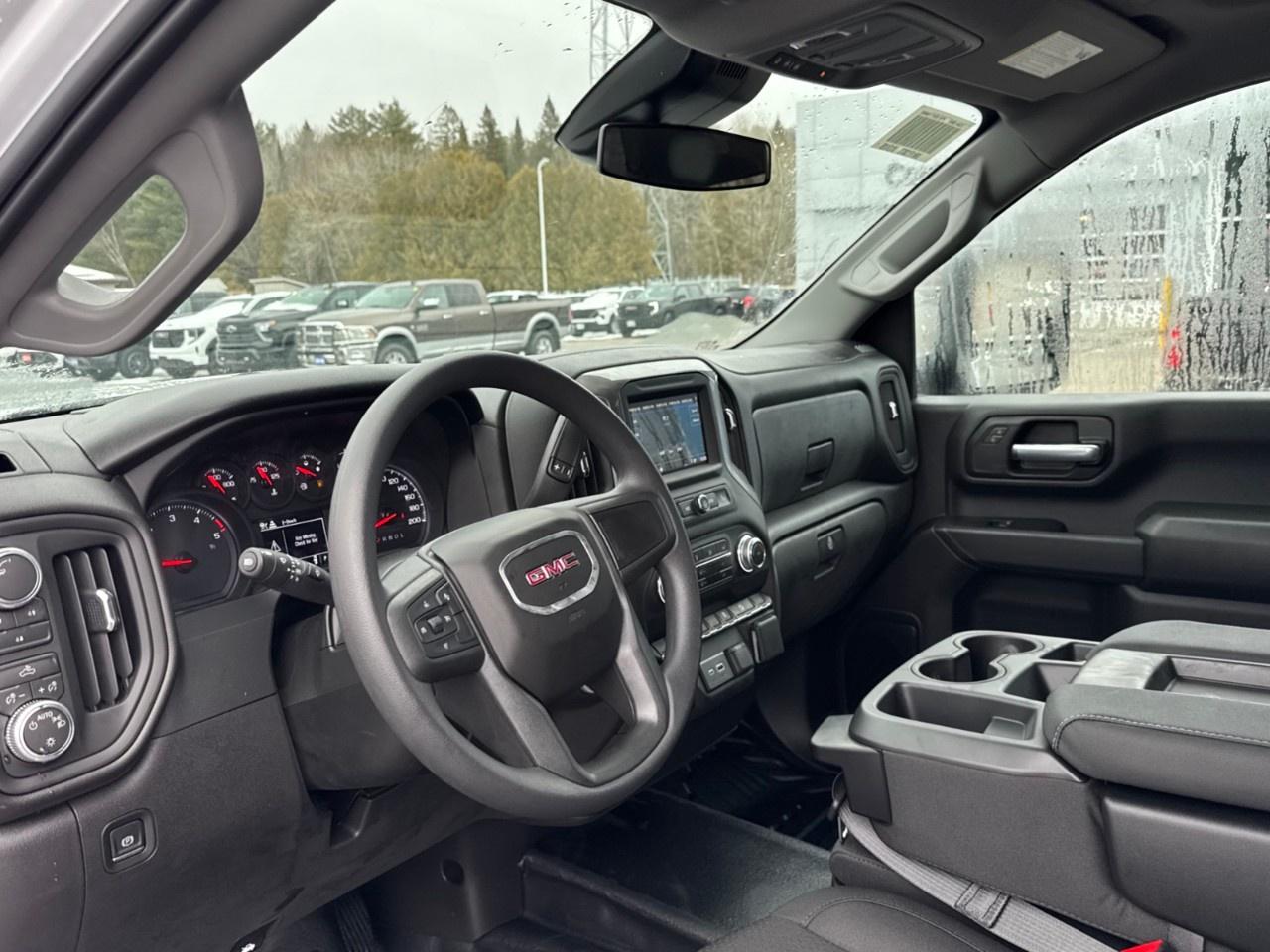 2026 GMC Sierra 3500HD 4WD Crew Cab Long Box Pro Photo