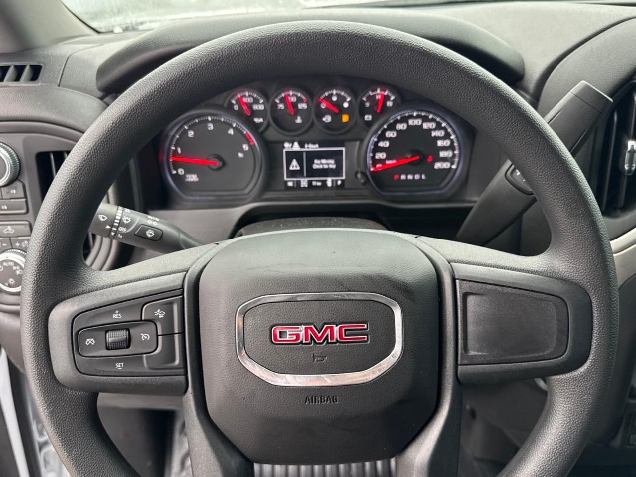 2026 GMC Sierra 3500HD 4WD Crew Cab Long Box Pro Photo