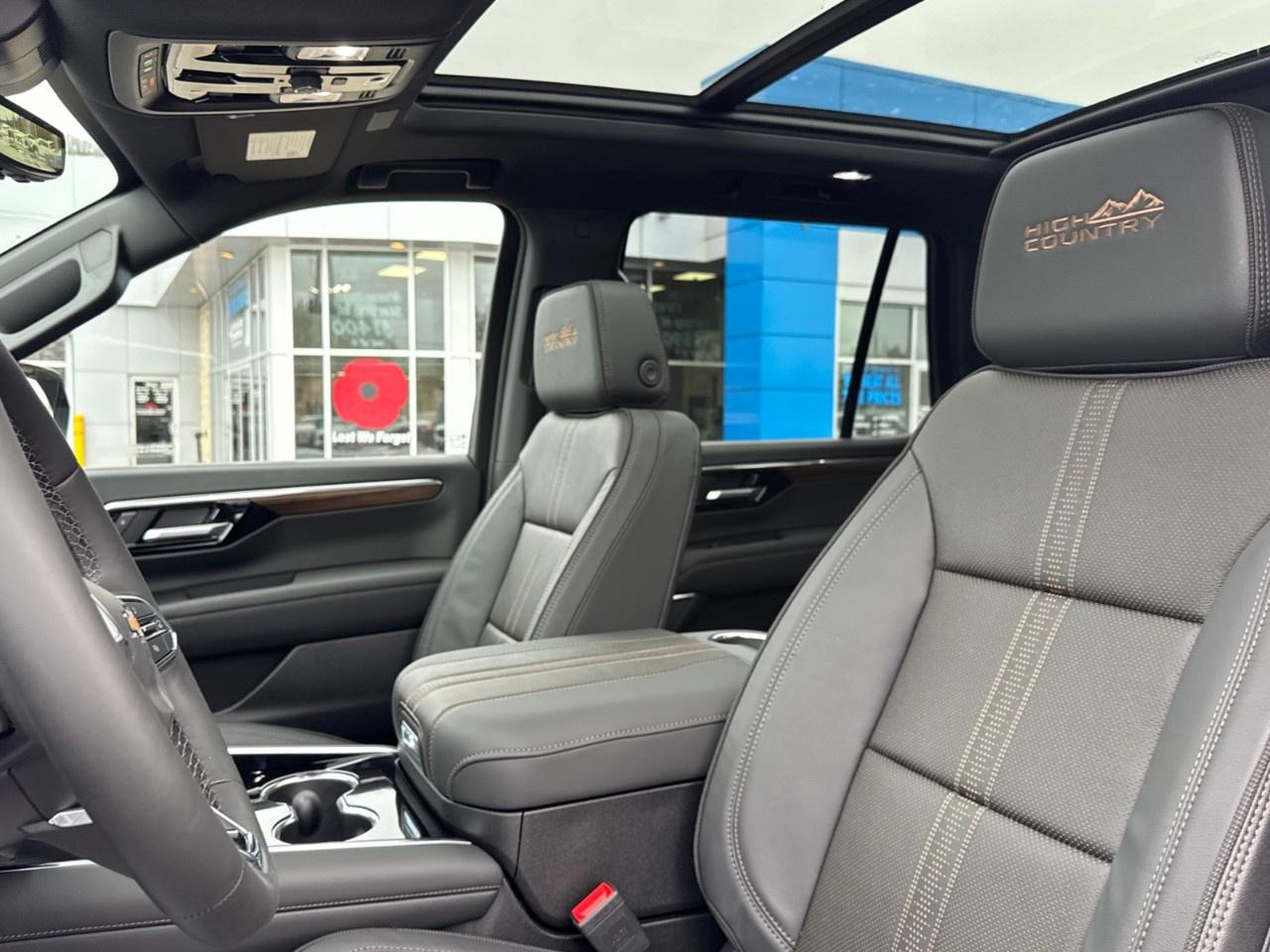 2026 Chevrolet Tahoe 4WD 4dr High Country Photo