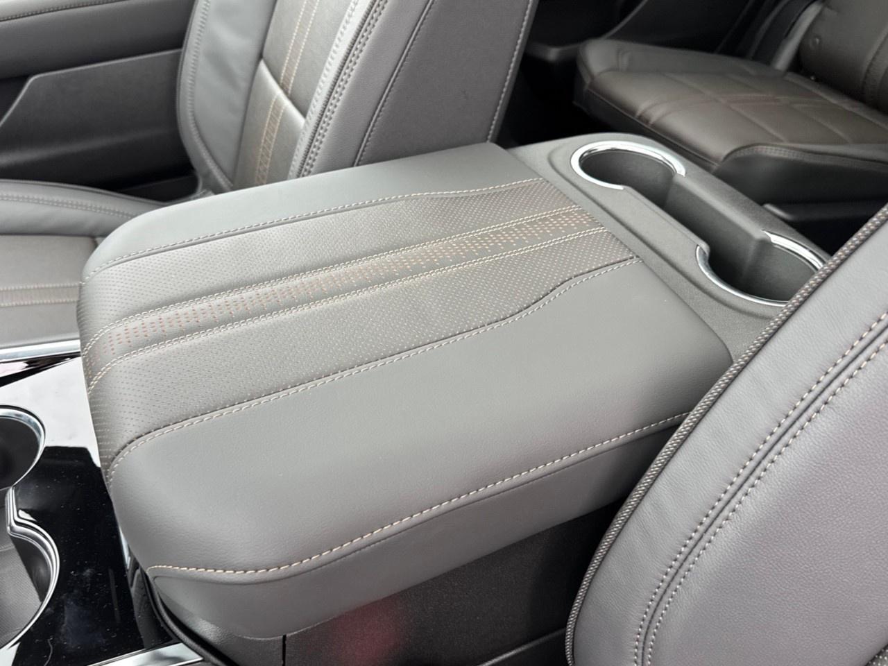 2026 Chevrolet Tahoe 4WD 4dr High Country Photo