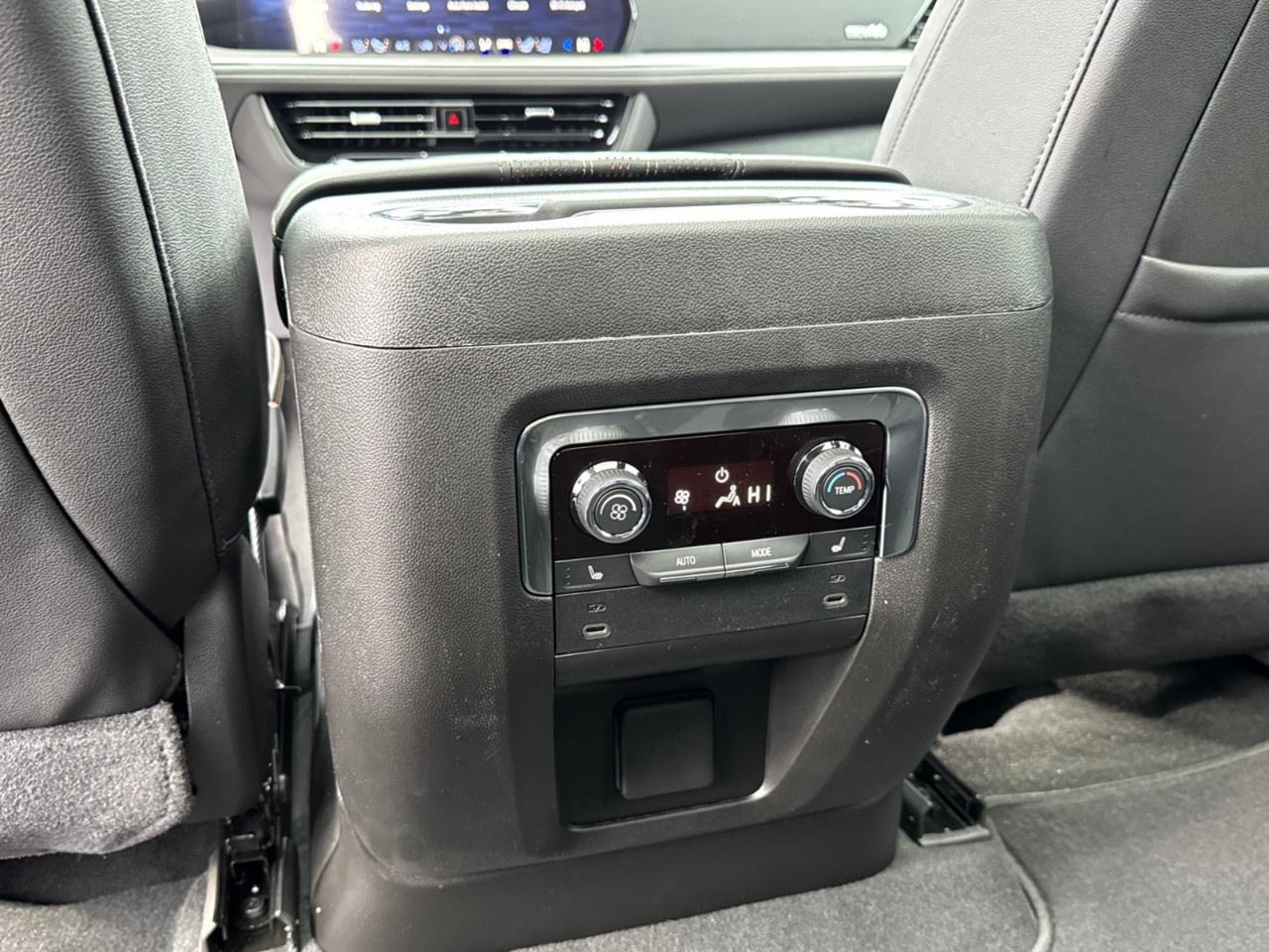 2026 Chevrolet Tahoe 4WD 4dr High Country Photo