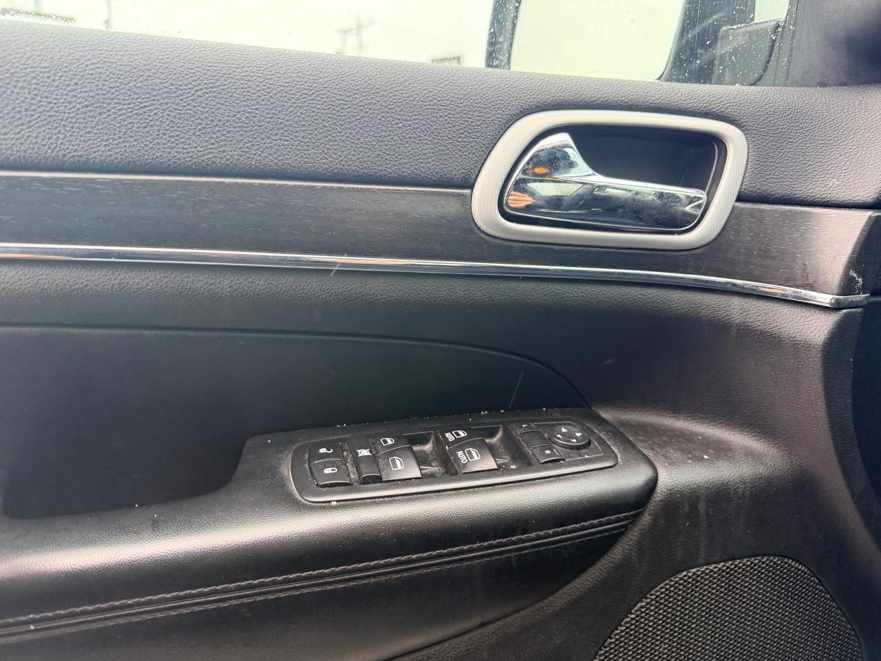 2018 Jeep Grand Cherokee Sterling Edition 4x4 *Ltd Avail* Photo