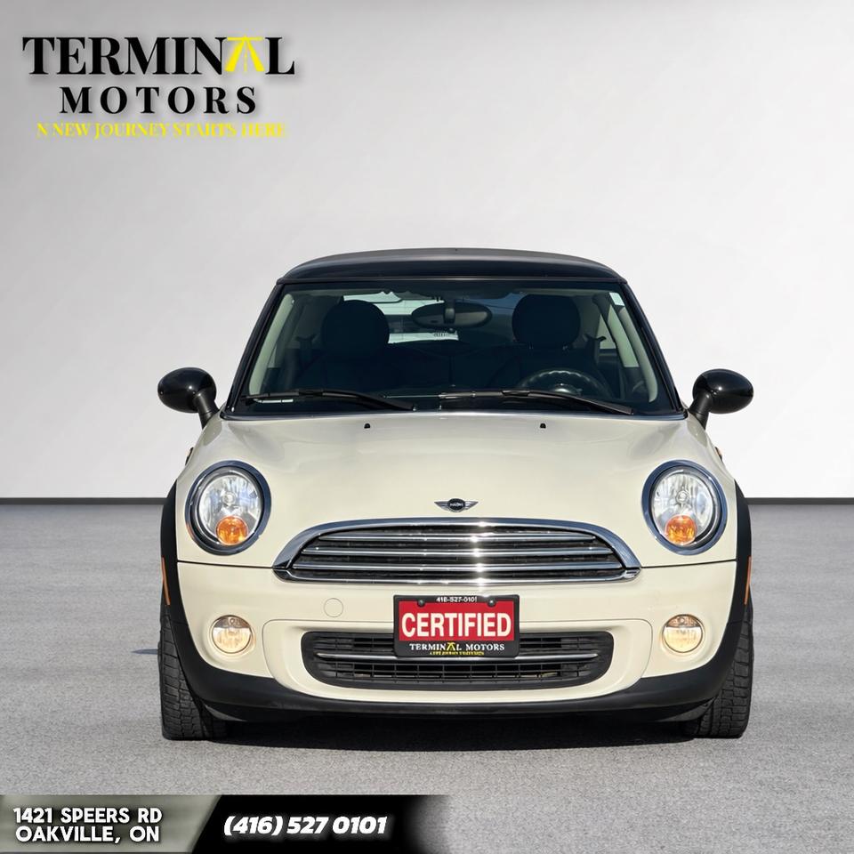 2013 MINI Cooper  Photo