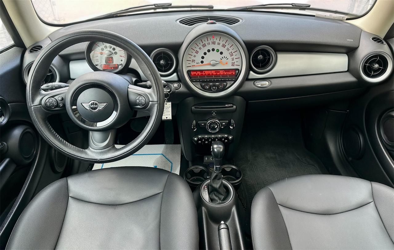 2013 MINI Cooper  Photo