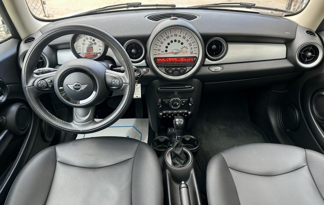 2013 MINI Cooper  Photo