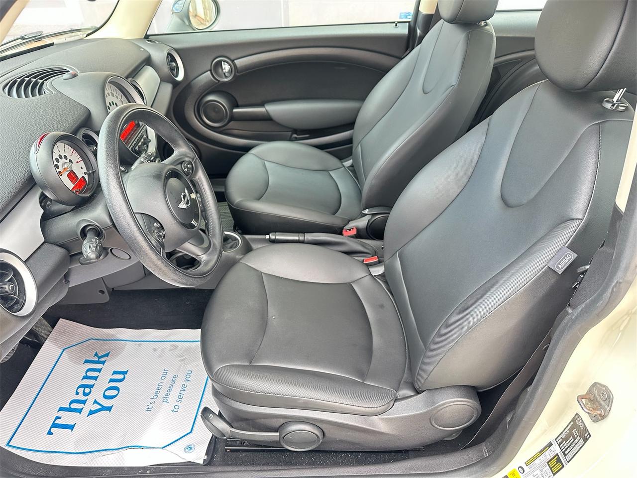 2013 MINI Cooper  Photo