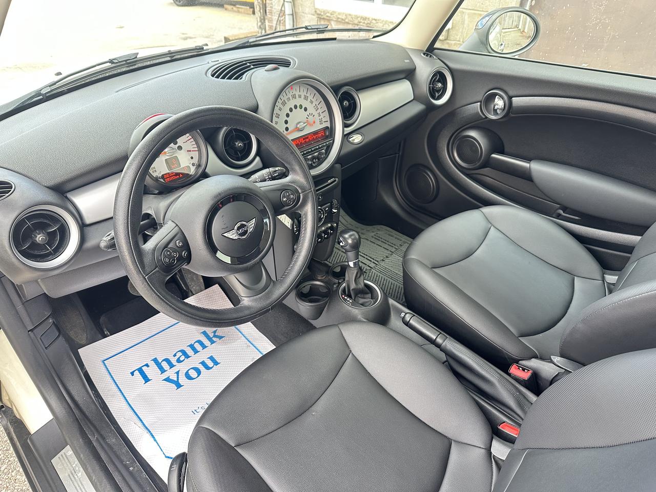 2013 MINI Cooper  Photo