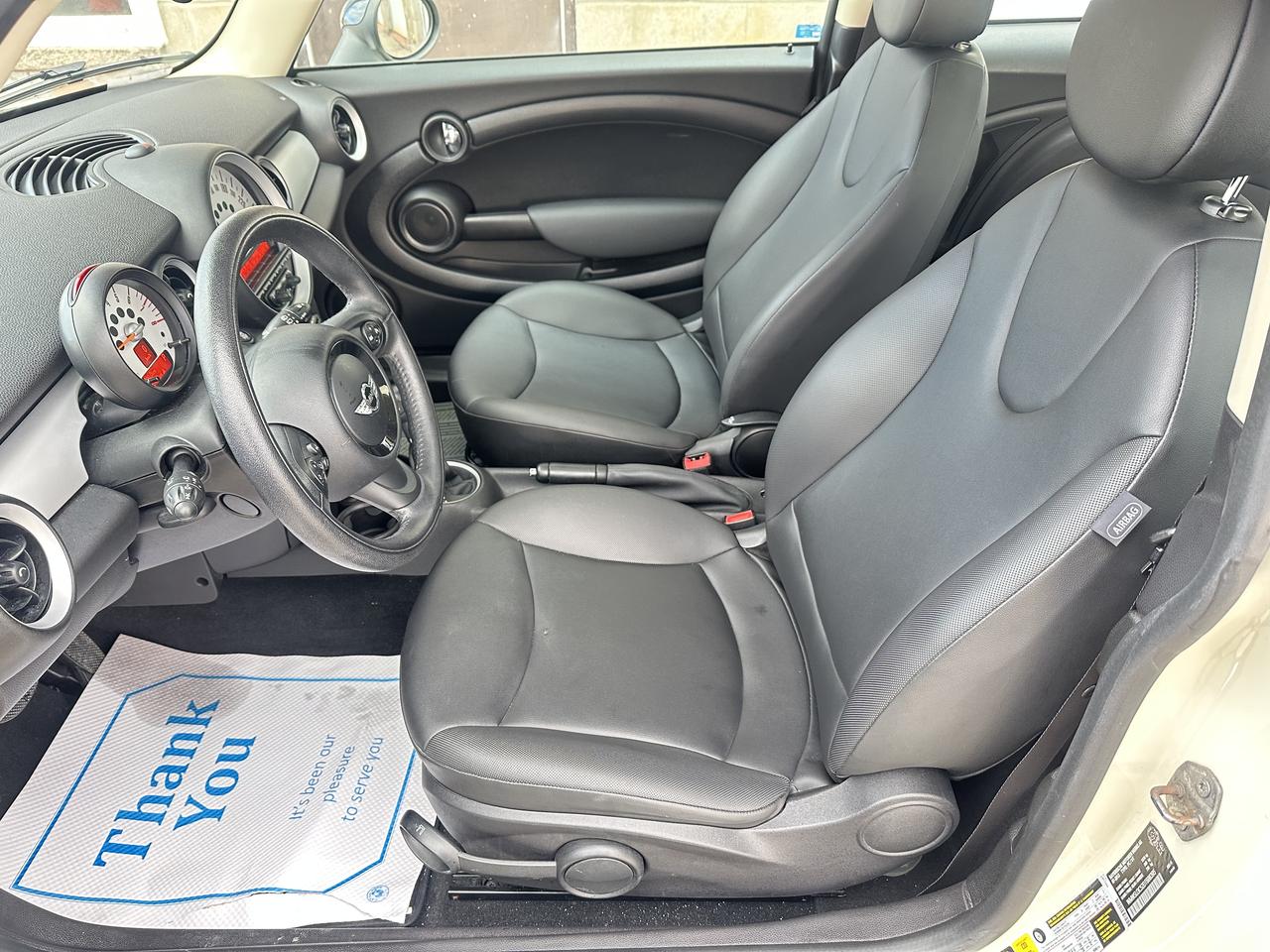 2013 MINI Cooper  Photo