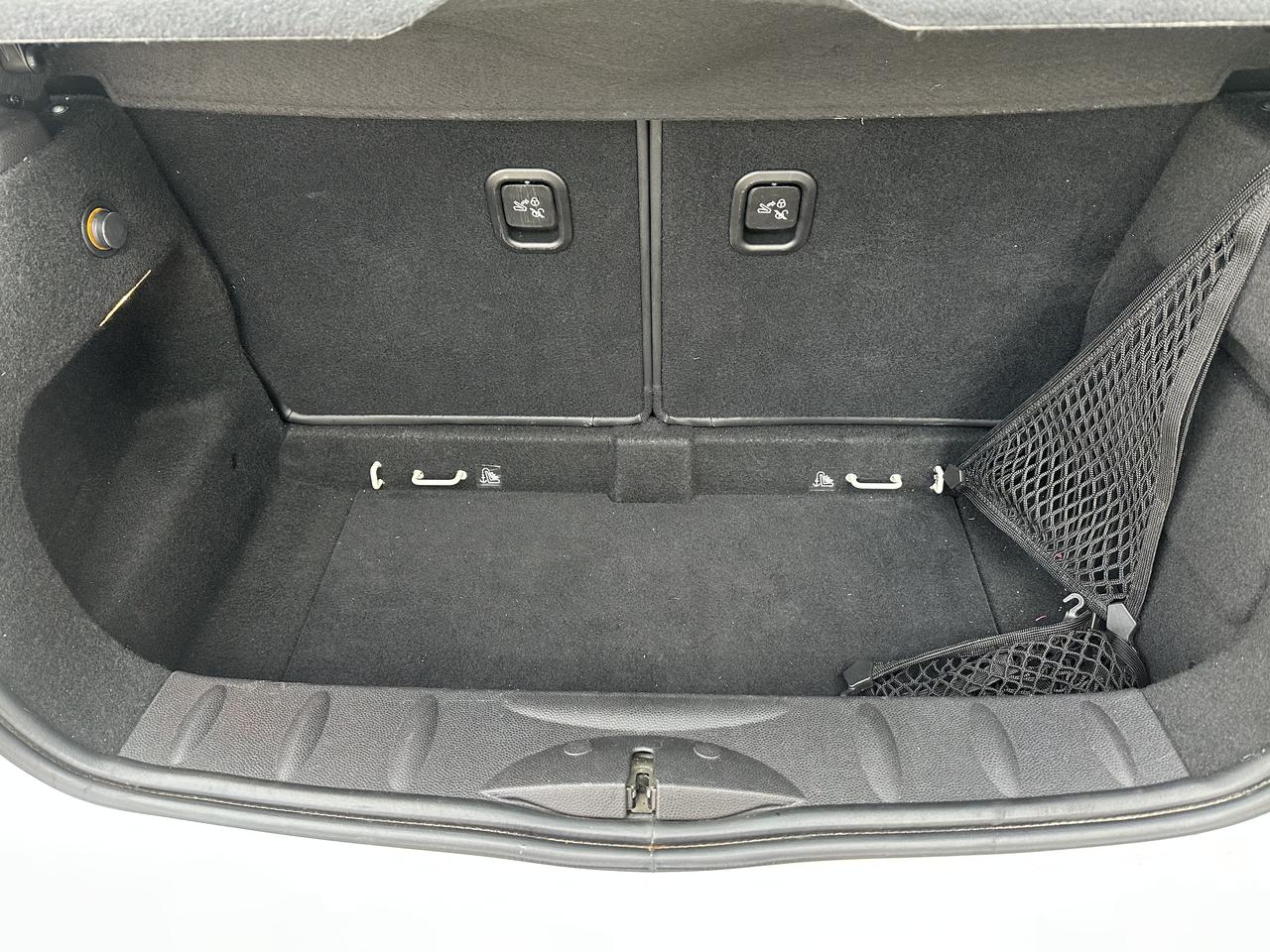 2013 MINI Cooper  Photo