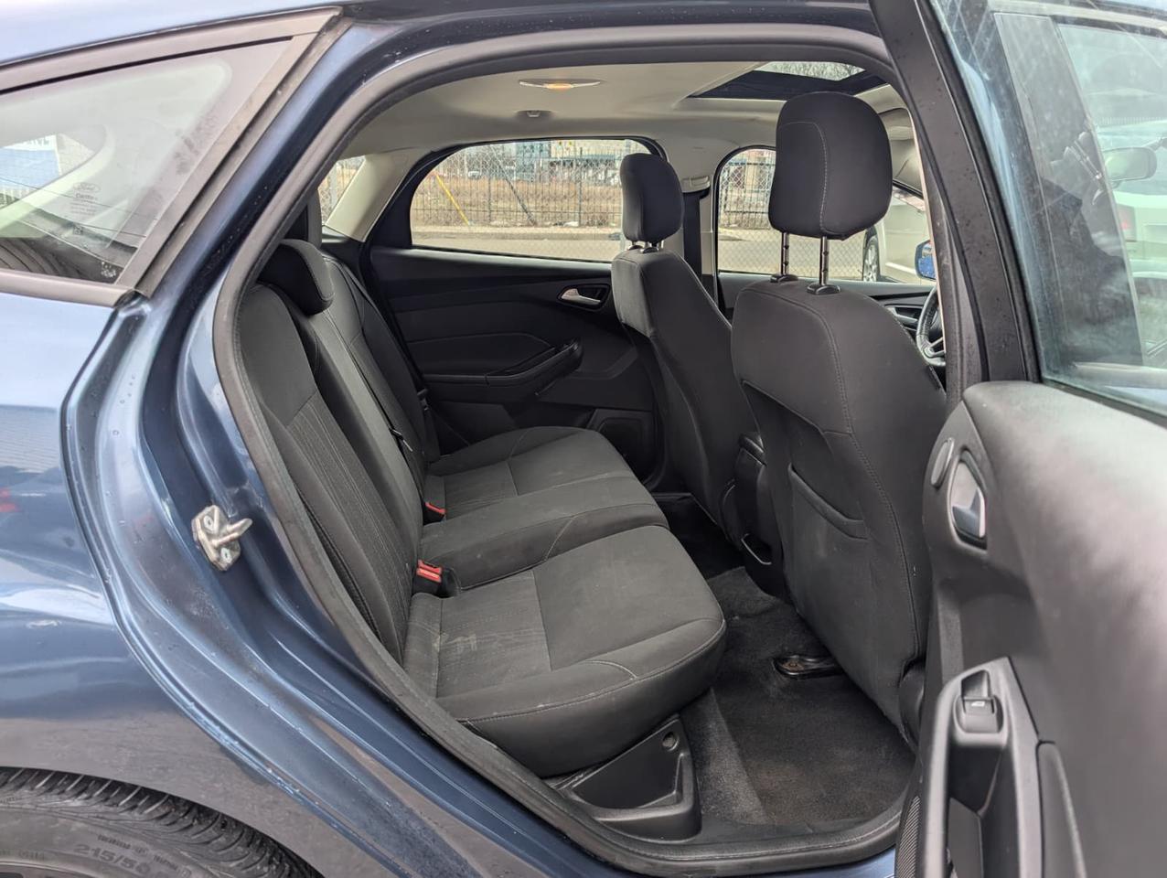 2018 Ford Focus SEL HATCH Photo