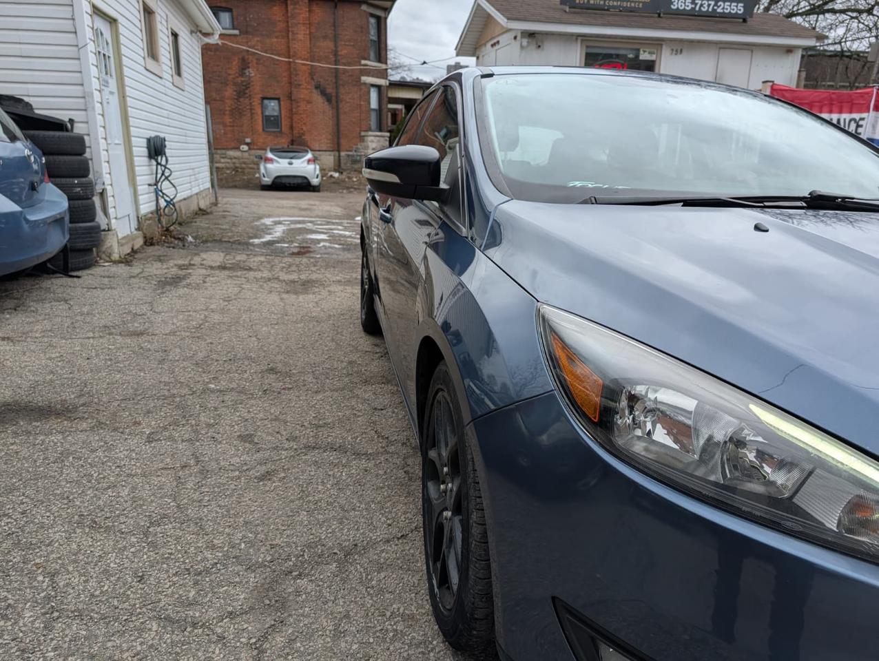 2018 Ford Focus SEL HATCH Photo