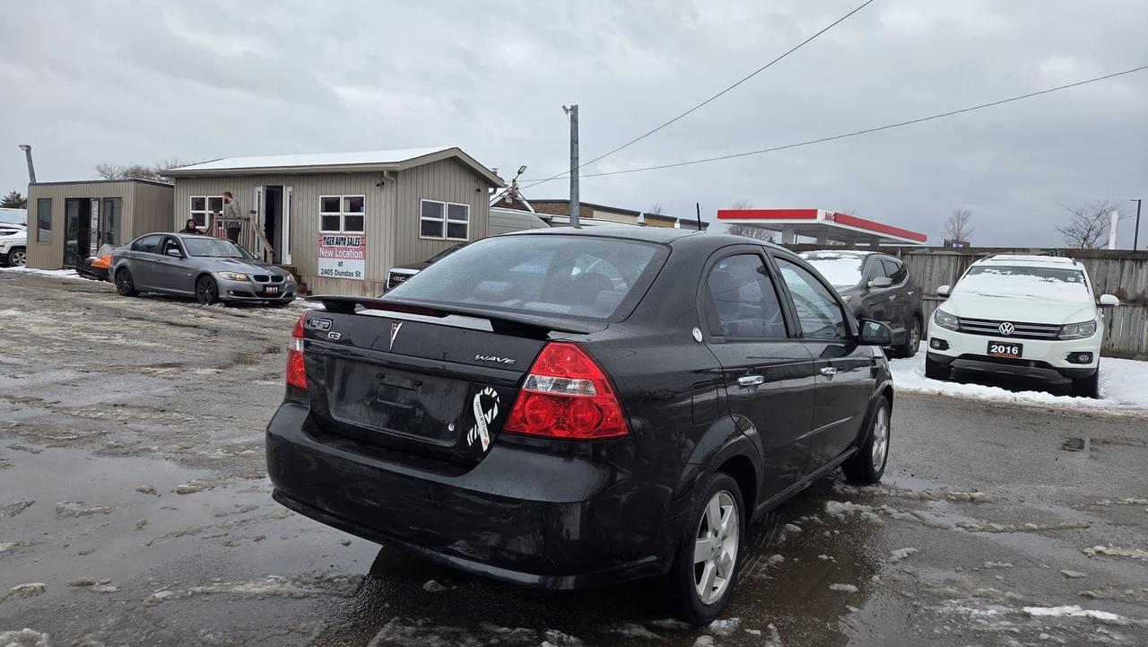 2009 Pontiac G3 WAVE SE, LOW KMS, ONLY 75KMS, AUTO, CERTIFIED Photo