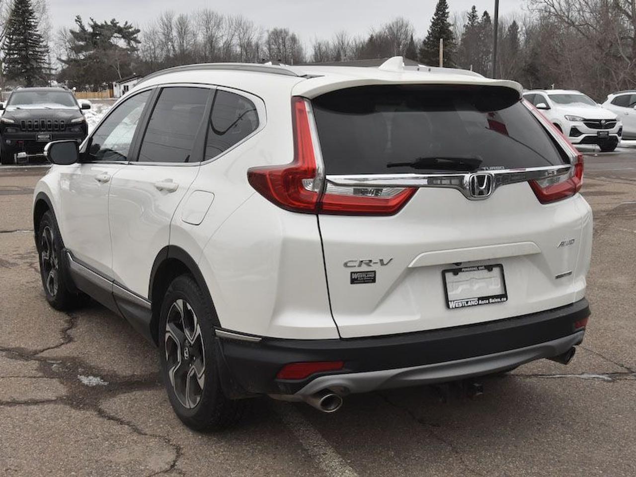 2018 Honda CR-V Touring AWD Photo
