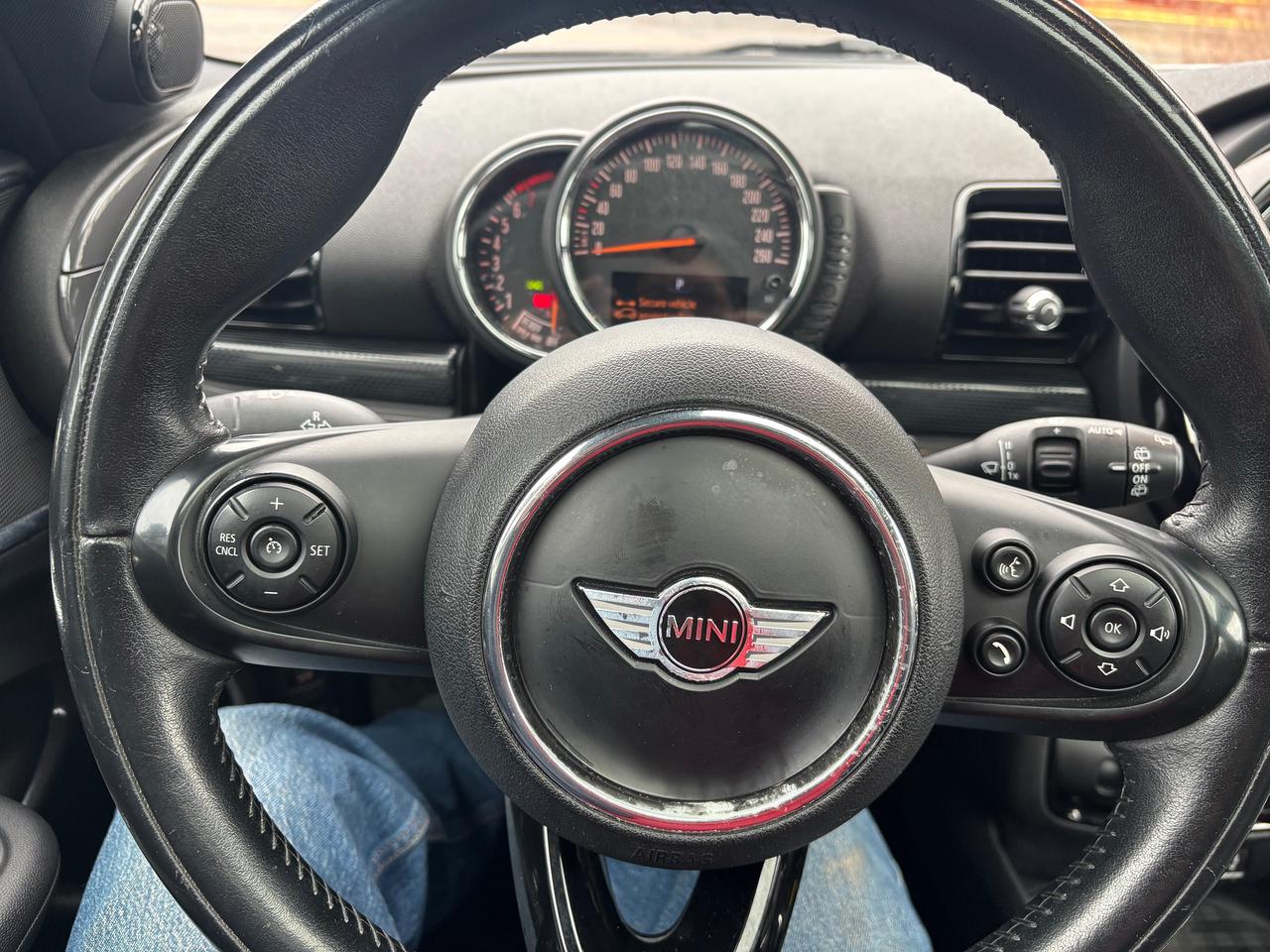 2017 MINI Cooper Clubman 4dr HB S ALL4 Photo