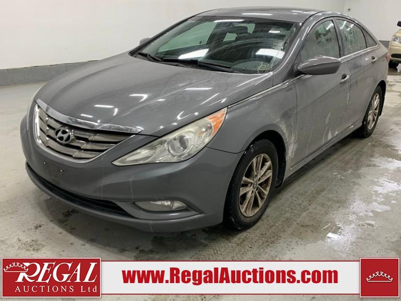 OFFERS WILL NOT BE ACCEPTED BY EMAIL OR PHONE - THIS VEHICLE WILL GO ON TIMED ONLINE AUCTION on Tuesday March 17.<br><br/>VEHICLE DESCRIPTION <br/>Stock #: 25126 <br/>Lot #: 913 <br/>Reserve Price: Not Set <br/>CarProof Report: Not Available <br/><br/>IMPORTANT DECLARATION <br/>Mechanical Problems: This vehicle has non-specific mechanical problems. <br/> *ELECRICAL SYSTEM PROBLEM - BATTERY EMITS SMOKE WHEN RUNNING* *DRIVER POWER WINDOW INOPERABLE* * RADIO INOPERABLE* <br/>Active Status: This vehicles title is listed as Active Status. <br/> Live Online Bidding: This vehicle will be available for bidding over the internet, visit www.RegalAuctions.com to register. <br/> <br/>The simple solution to selling your car or truck. Bring your clean vehicle in with your Drivers License and current Registration and well put it on the auction block at our next sale.<br/><br/>www.RegalAuctions.com